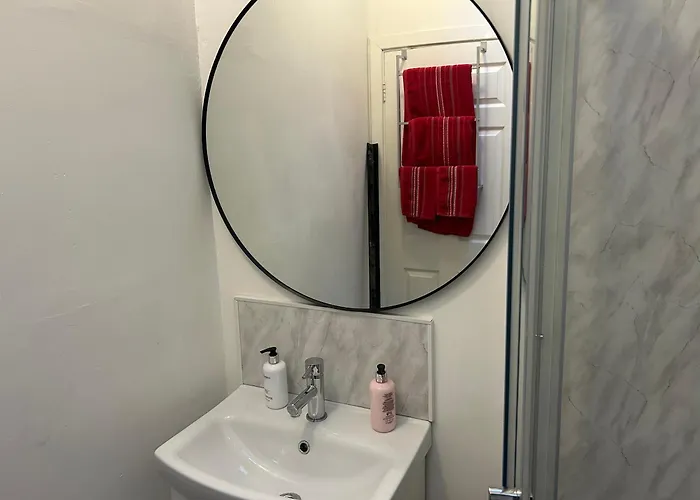 Serenity Apartment Longford